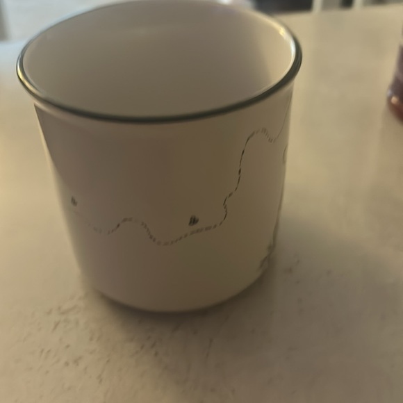 Disney White Ceramic Mug with Pooh and Piglet - Picture 3 of 4